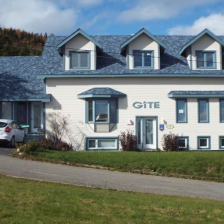 Gîte à l'Abri du Vent Bed&Breakfast Perce Esterno foto